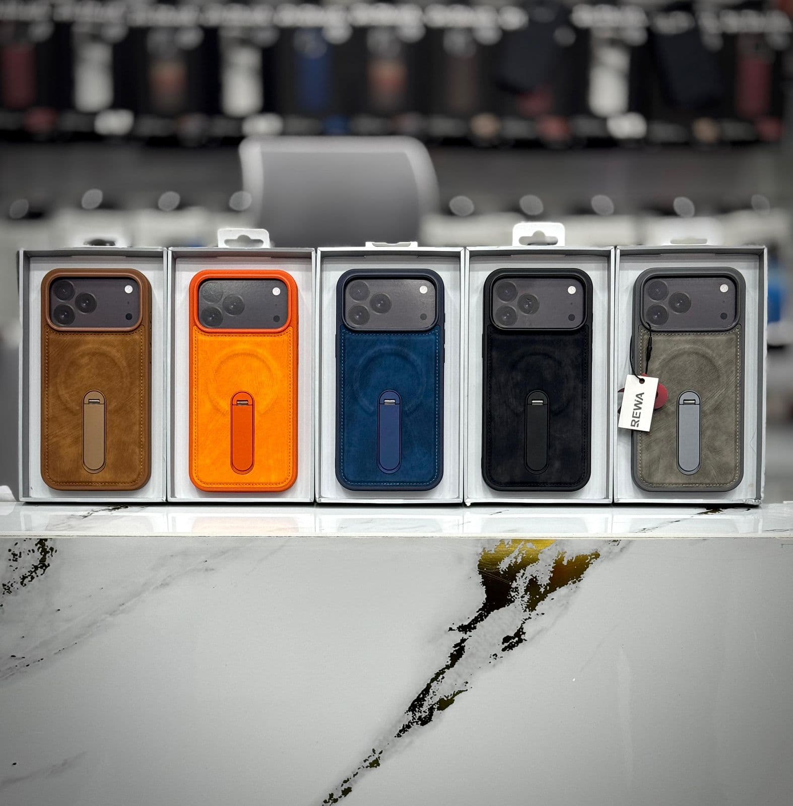 MAXORA CASE